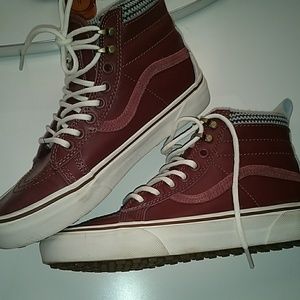 Womens VANS off the wall